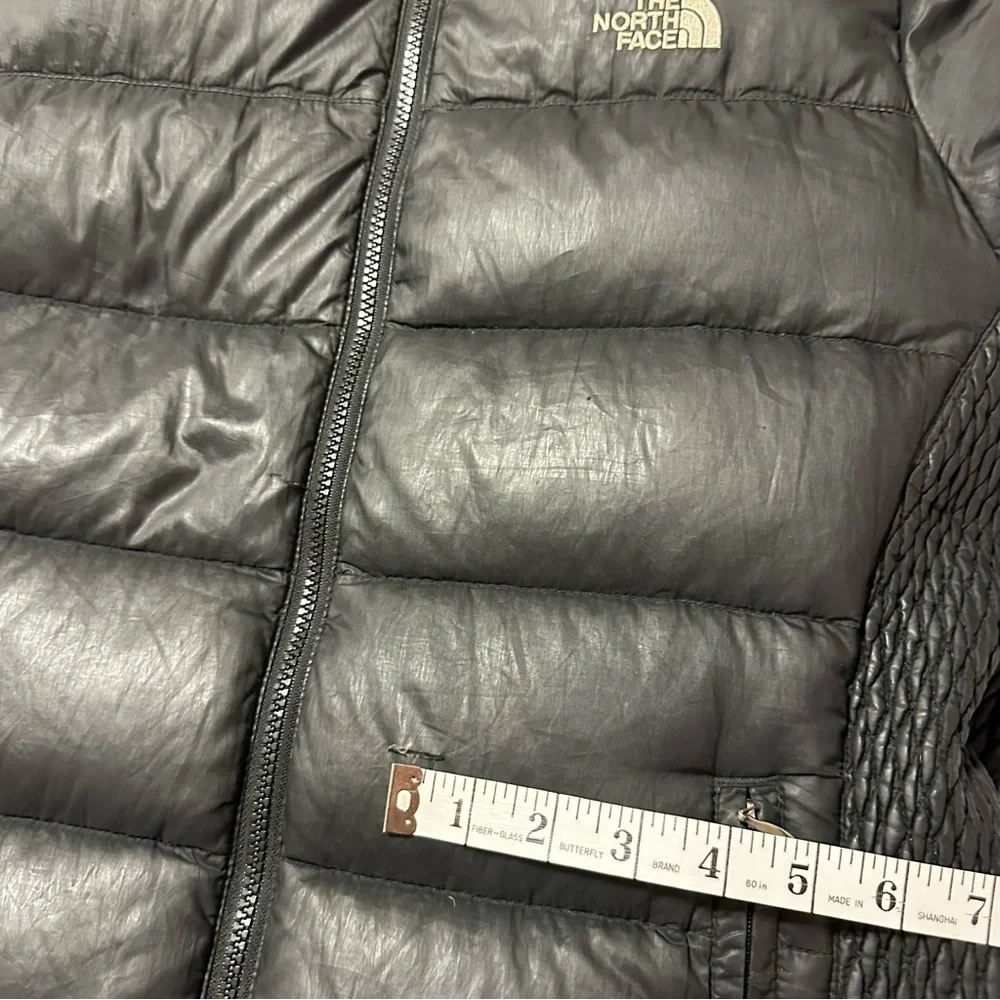 The North Fact Black Quilted 550 Goose Down Puffer Coat Jacket Winter Vintage